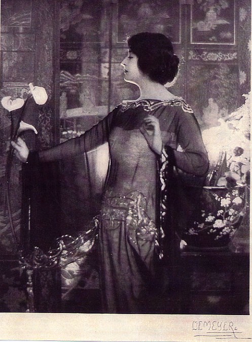 Clara Kimball Young in Lucile gown